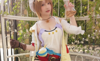 千夜未来明日方舟cosplay食铁兽和莱莎cos