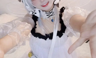 伊喵君_Nya cos女仆装出镜最萌coser