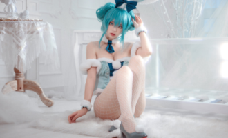 疯了个猫是不是疯猫ss，疯猫ss初音兔女郎cos